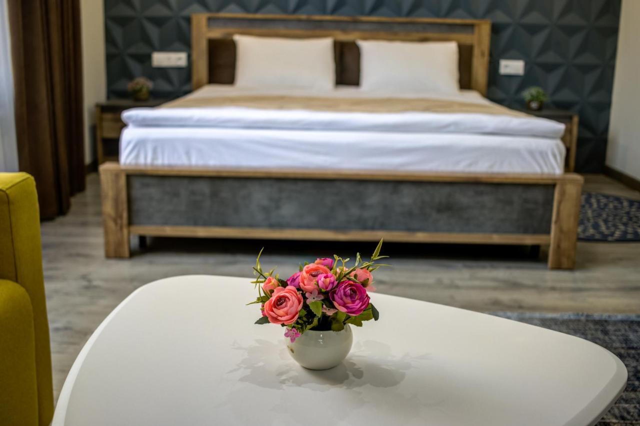 Inter Hotel Μπισκέκ Εξωτερικό φωτογραφία
