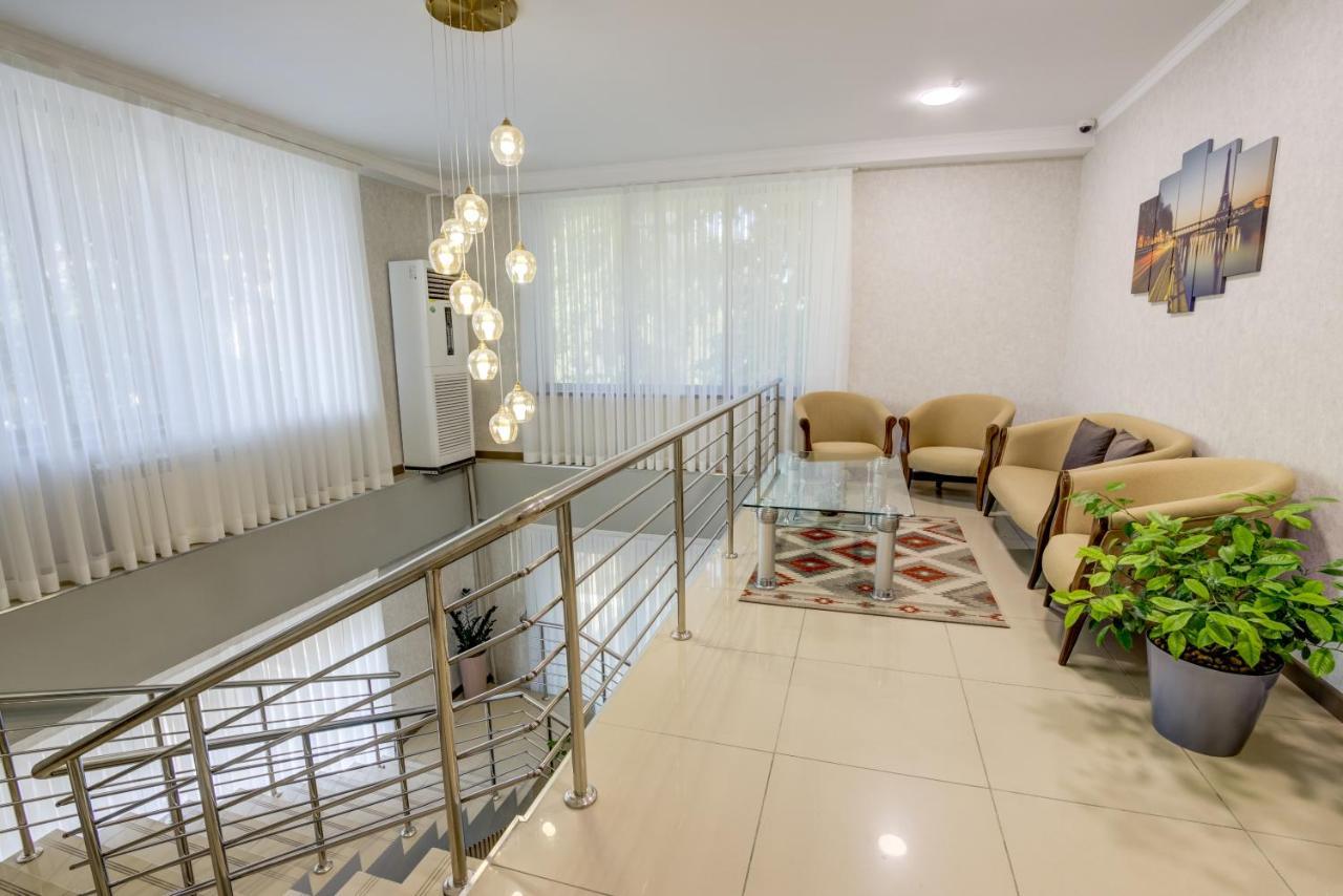 Inter Hotel Μπισκέκ Εξωτερικό φωτογραφία